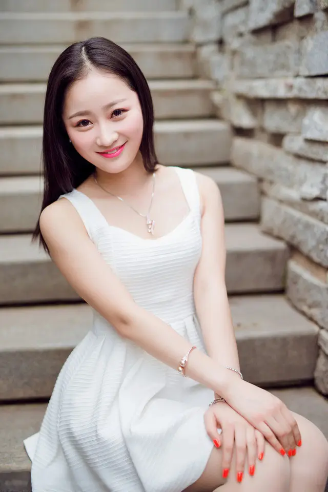 渠县温州私人伴游商务伴游乔妹的联系方式！