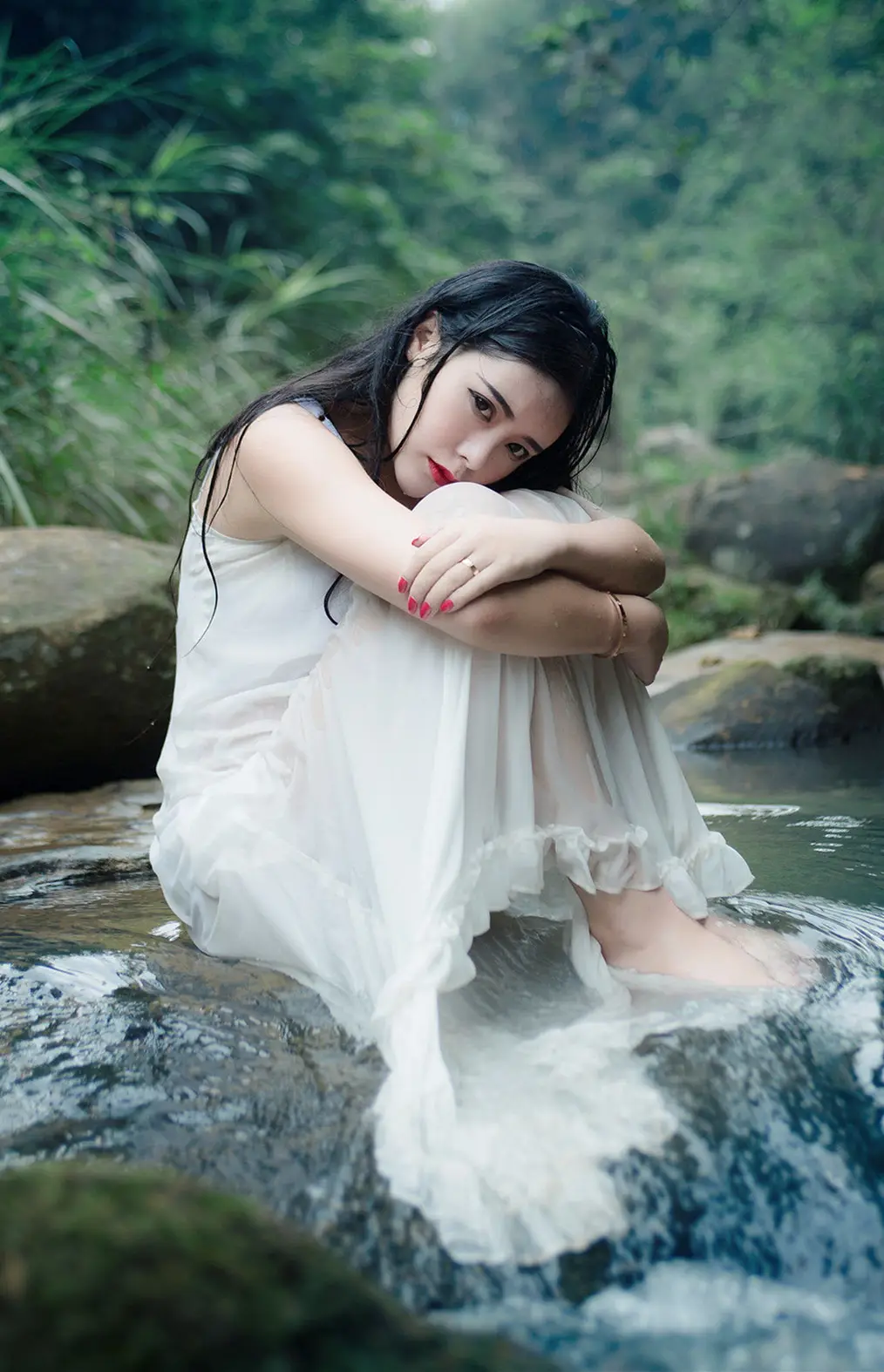 渠县郑州高端私人伴游小野梨子