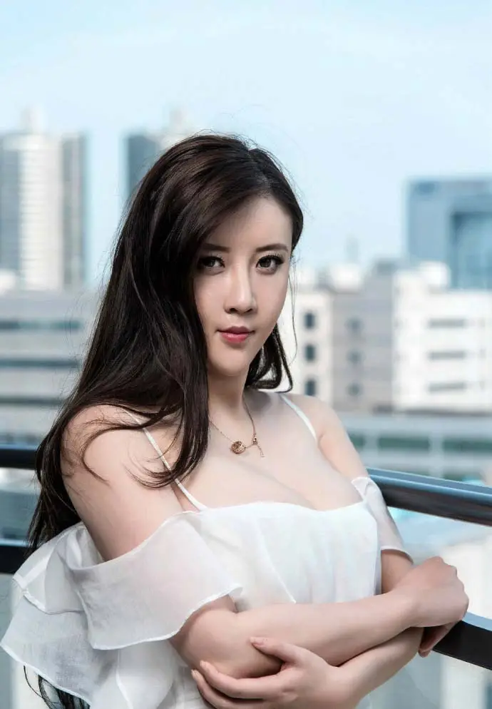 渠县佛山商务伴游香香的个人资料