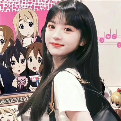 渠县伴游女生易云的资料