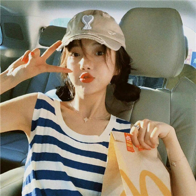 渠县伴游女生铎忆柏的资料